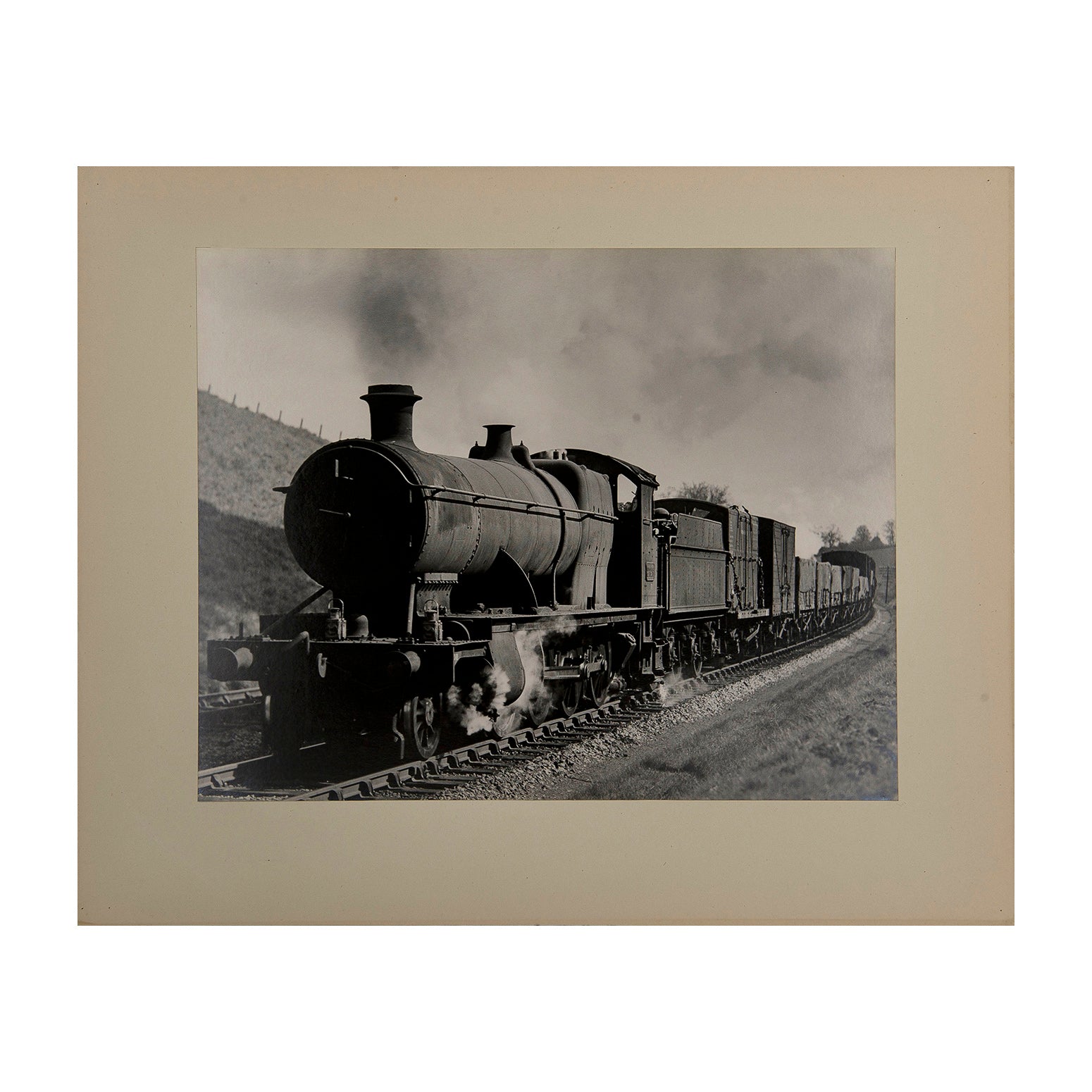 Original Maurice Earley photographic print:  Reading Down freight on Wellington Bank